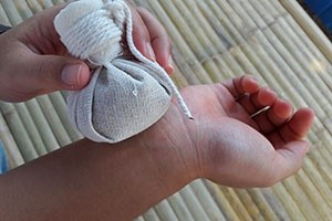 How To Treat Eczema Naturally