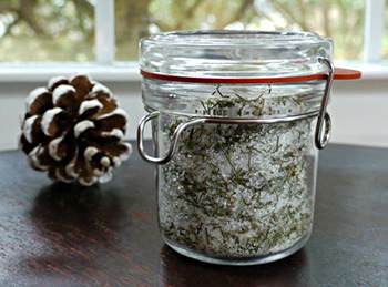 10 Natural Remedies You Can Only Make this Winter - Pine Salt