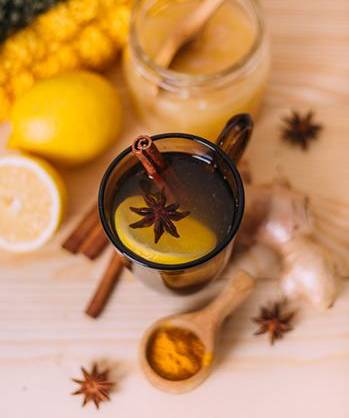 5 Winter Herbs to Cut Belly Fat - Cinnamon