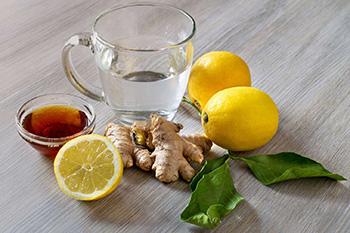 5 Winter Herbs to Cut Belly Fat - Ginger