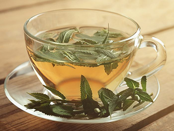 10 Natural Remedies for Toothaches - 3. Sage Tea