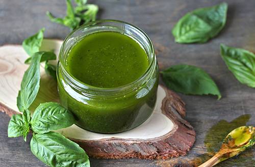 Foods You Can Make at Home That Are Also Natural Remedies - Basil-Lemon Vinaigrette