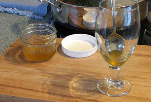 How To Make A Horseradish Tonic For Nasal Congestion - Infused Honey Step 1