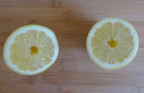 What Happens If You Boil A Lemon - Step 2