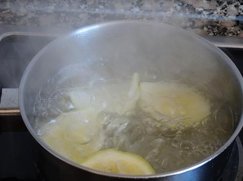 What Happens If You Boil A Lemon - Step 6