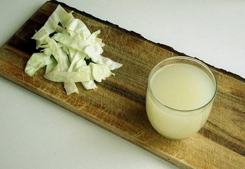 How To Make Fermented Cabbage Juice
