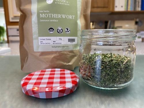 Motherwort Tincture - Step 1