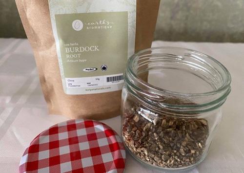 How to Make Burdock Tincture - Step 1