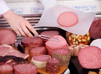 10 Carcinogenic Foods You Probably Eat Every Day - Processed Meat