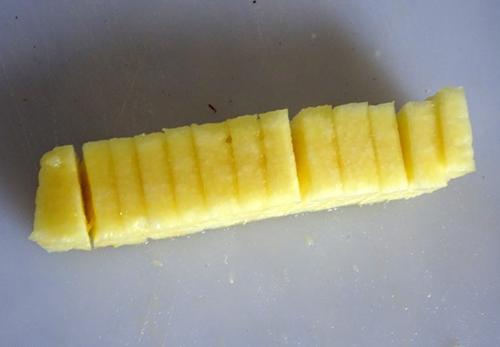DIY Painkilling Extract from a Pineapple - Step 2