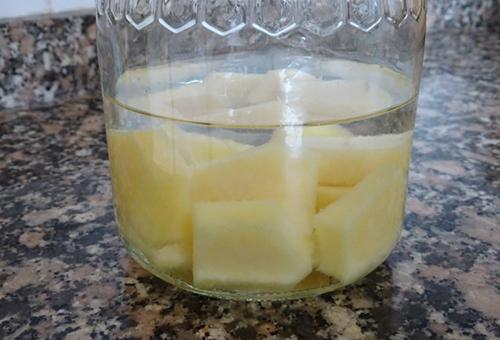 DIY Painkilling Extract from a Pineapple - Step 3