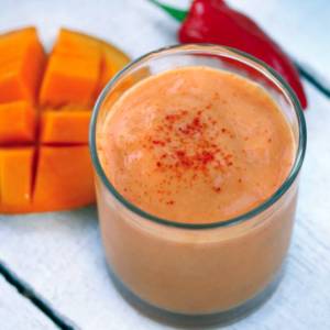What happens if you eat Chili Peppers for Breakfast - Mango Chili Smoothie