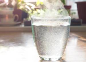 Hot Or Cold Water? How It Can Affect Your Digestion - The Lost Herbs
