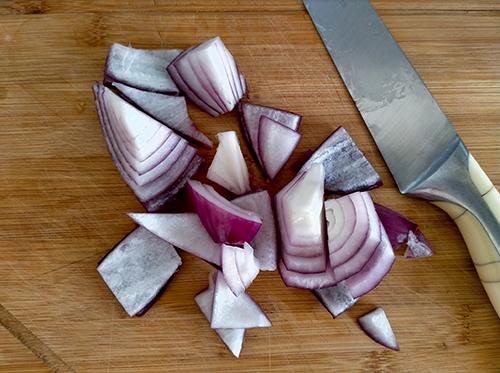 DIY Onion Juice To Burn Belly Fat - Step 2