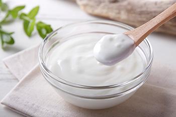 Top 10 Common Acid Reflux Triggers - Yogurt