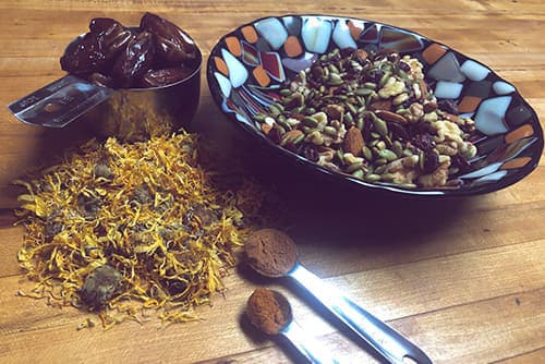 Homemade Fat-Burning Bars with Calendula- all ingredients