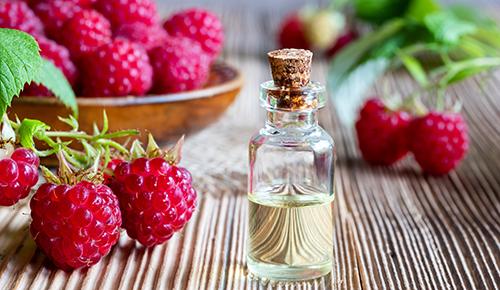 Natural Skin Care Tips for the Summer - Raspberry Oil