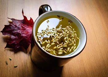 7 Herbal Teas That Fight IBS- Fennel Tea