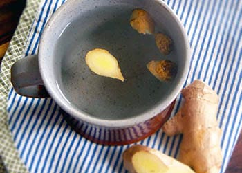7 Herbal Teas That Fight IBS- Ginger Tea