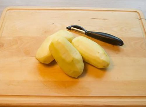 Anti-Inflammatory Potato Juice- peel potatoes