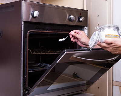 Lemon + Baking Soda - cleaning the oven