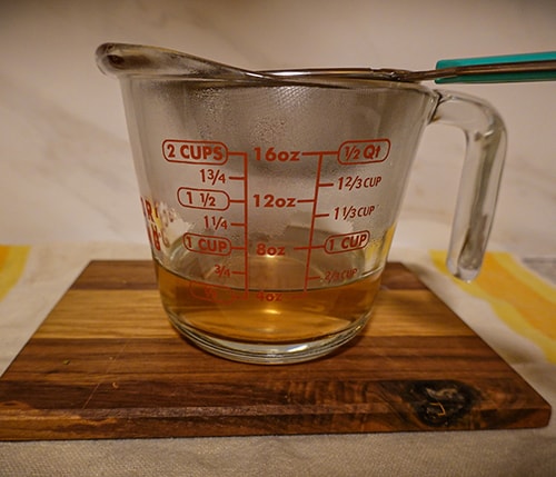 You Should Try This Tea For Arthritis Pain - boil