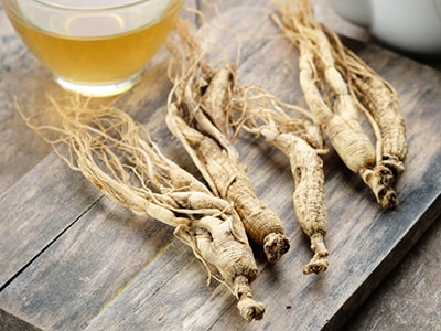 Fight Brain Fog With These Herbs - ginseng