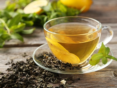 7-Day Drinks Plan For Complete Detox - green tea and lemon