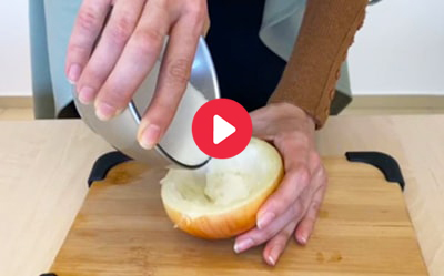 What Happens When You Pour Sugar Into an Onion?