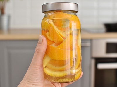 Don’t Throw Away Citrus Peels, Do This Instead - preparing cleaning solution