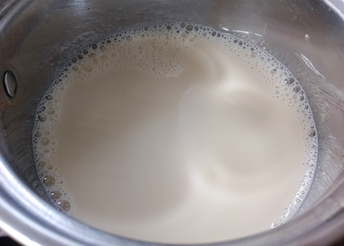 10 Herbs You Should Always Take Together-heat milk