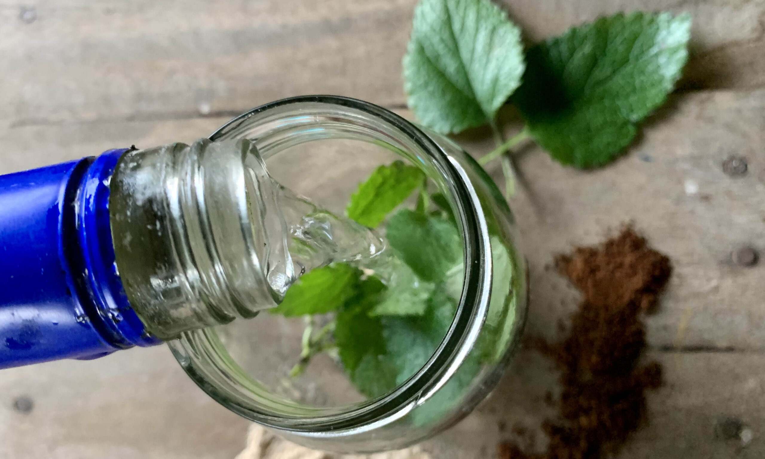 02 anxiety tincture pour alcohol