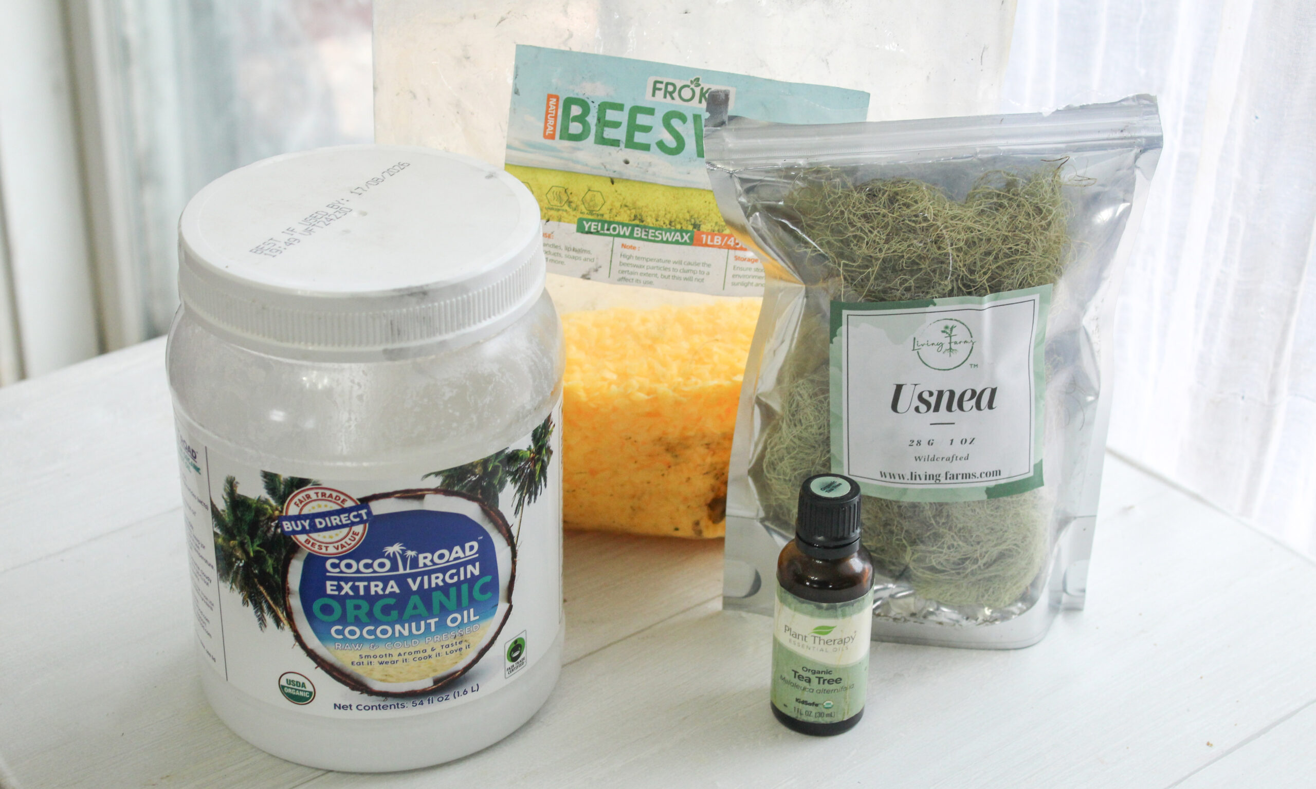 01 ingredients usnea in socks