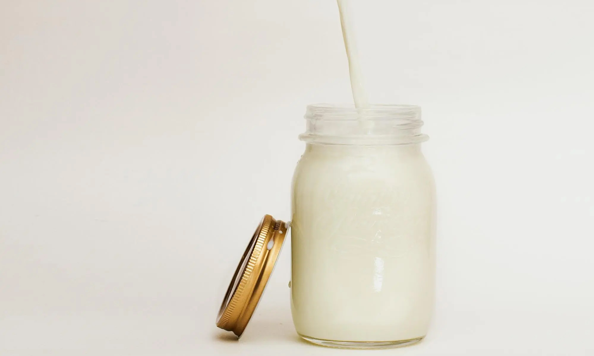 jar-of-milk 