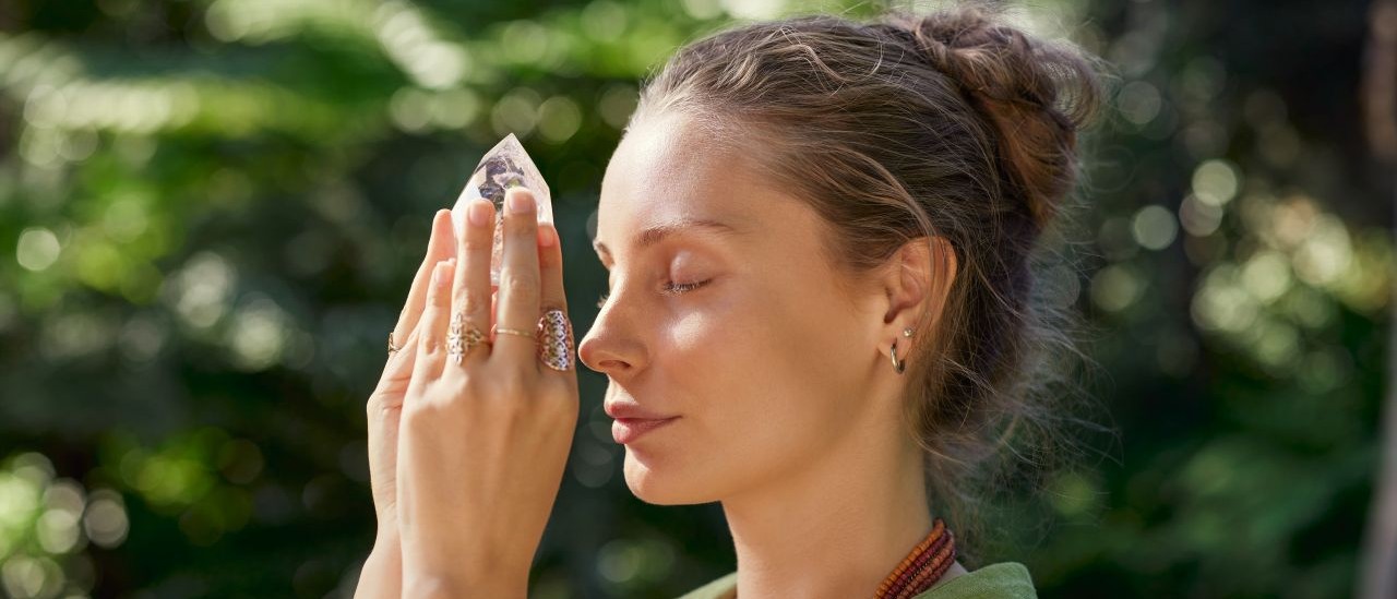 activating the pineal gland